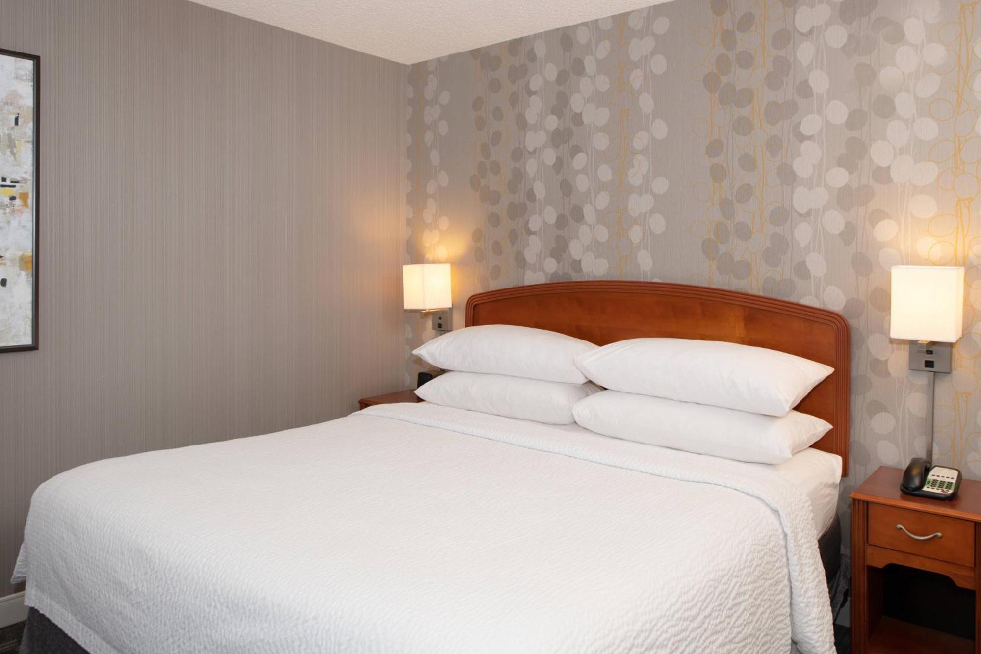 Courtyard By Marriott Newark Silicon Valley Luaran gambar