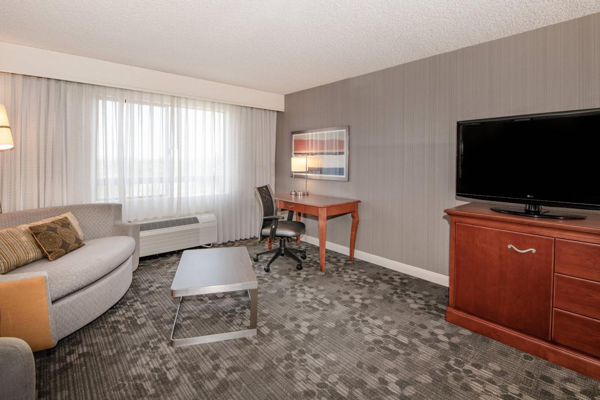Courtyard By Marriott Newark Silicon Valley Luaran gambar